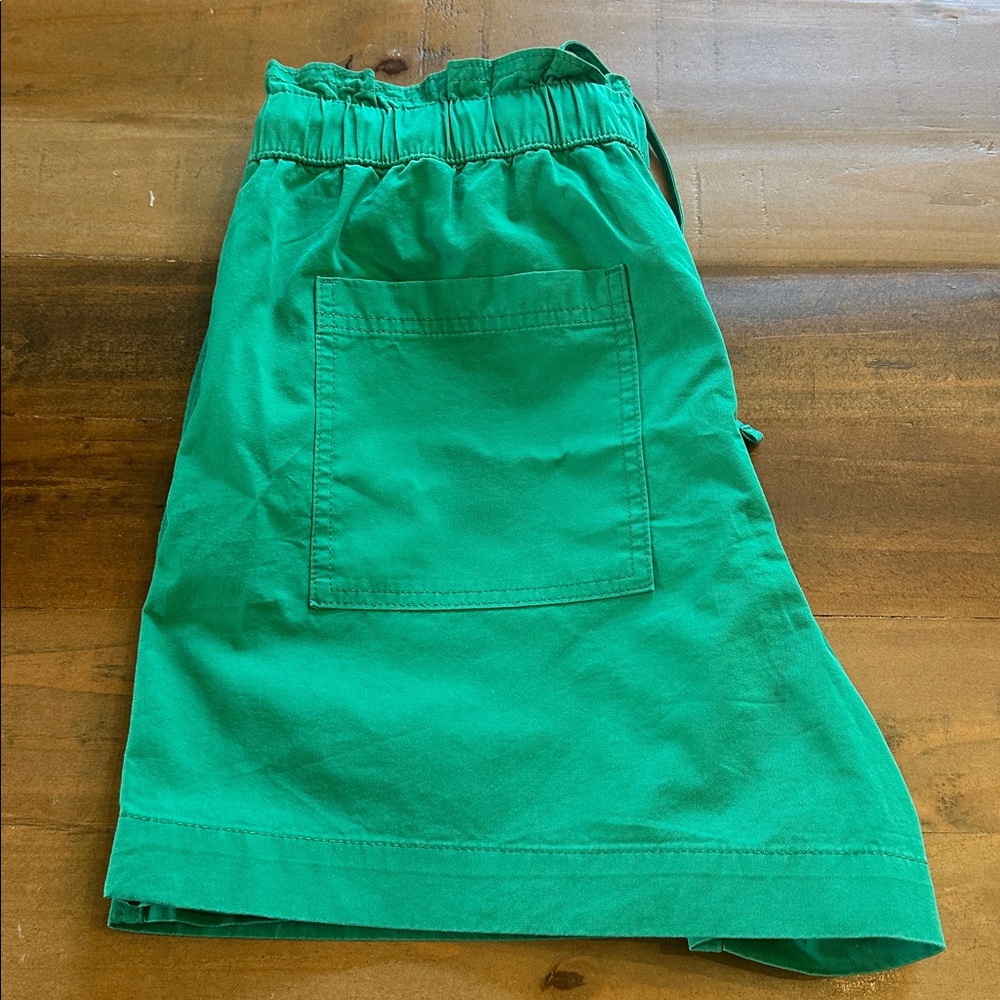 LOFT Green Women's Cargo Shorts - Picture 11 of 11